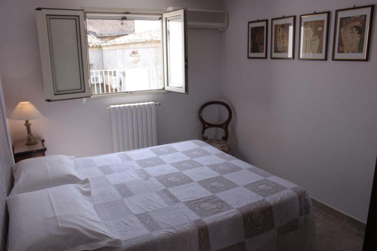 B&B Loft Famiglia Arezzo Ragusa Eksteriør bilde