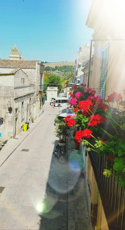 B&B Loft Famiglia Arezzo Ragusa Eksteriør bilde